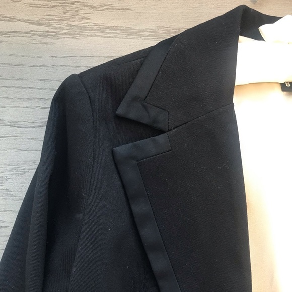 H & M Divided Black Blazer - Picture 3 of 7